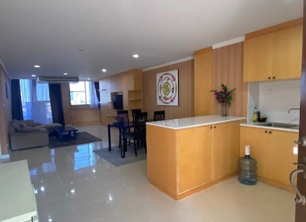 Picture of 2 bed Condo in Supalai Place Condominium Khlong Tan Nuea Sub District C020448