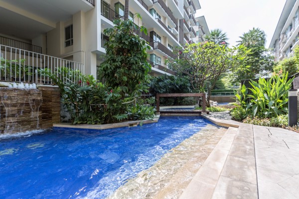 Picture of 3 bed Condo in The Clover Khlong Tan Nuea Sub District C020452