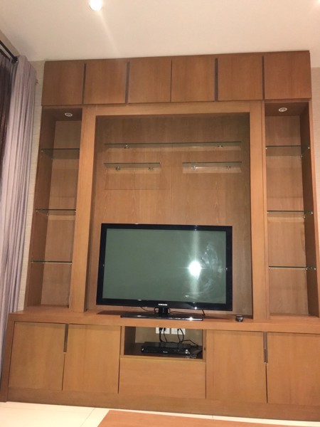 Picture of 1 bed Condo in The Emporio Place Khlongtan Sub District C020459