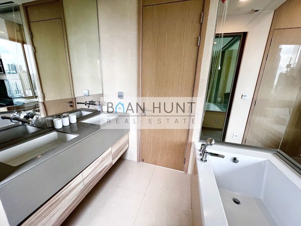 Picture of 2 bed Condo in The ESSE Asoke Khlong Toei Nuea Sub District C020464