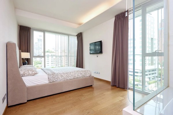 Picture of 2 bed Condo in Via 31 Khlong Tan Nuea Sub District C07283