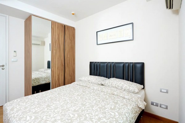 Picture of 2 bed Condo in Via 31 Khlong Tan Nuea Sub District C07283