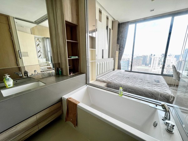 Picture of 1 bed Condo in The ESSE Asoke Khlong Toei Nuea Sub District C020304