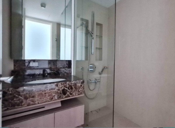 Picture of 3 bed Condo in 185 Rajadamri Lumphini Sub District C020499