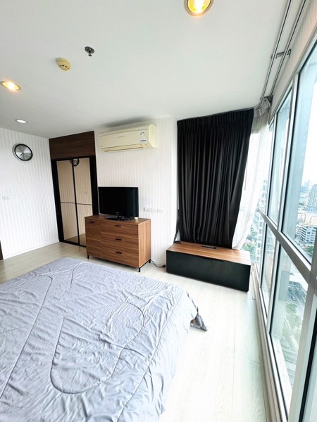 Picture of 2 bed Condo in Rhythm Sathorn - Narathiwas Thungmahamek Sub District C020511