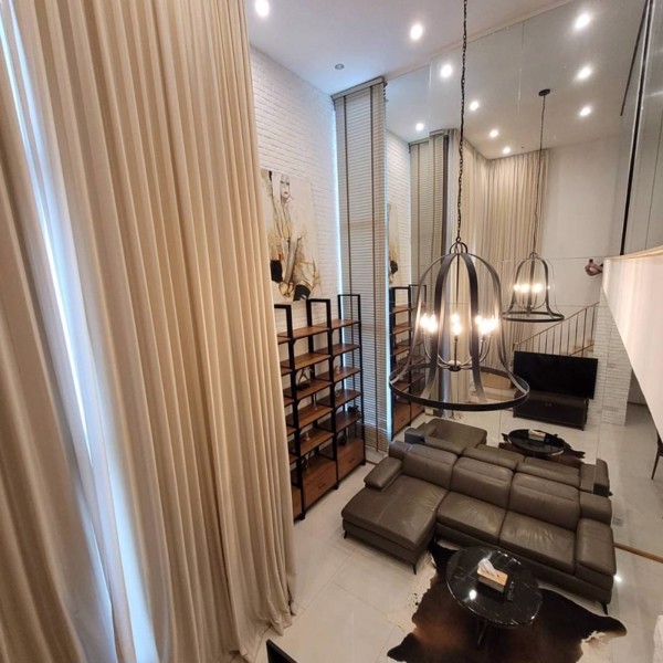 Picture of 1 bed Duplex in The Emporio Place Khlongtan Sub District D020580