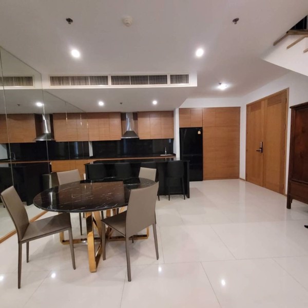 Picture of 1 bed Duplex in The Emporio Place Khlongtan Sub District D020580