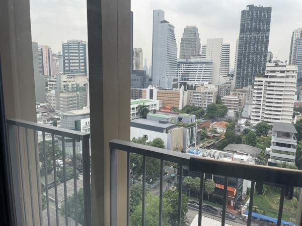 Picture of 1 bed Condo in Noble Around 33 Khlong Tan Nuea Sub District C020589