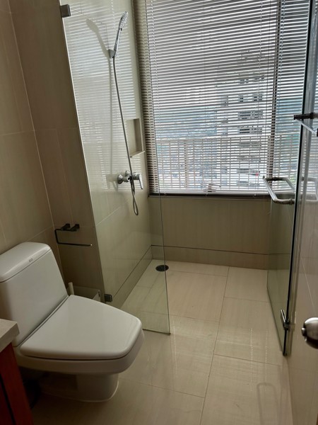 Picture of 2 bed Condo in The Emporio Place Khlongtan Sub District C020600