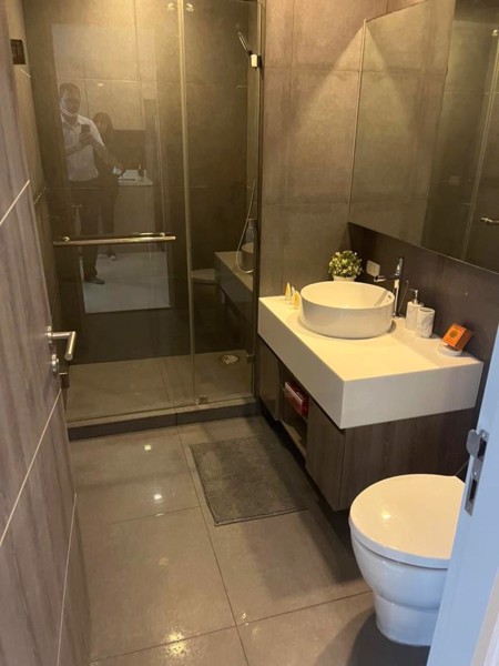 Picture of 1 bed Condo in Trapezo Sukhumvit 16 Khlongtoei Sub District C020606