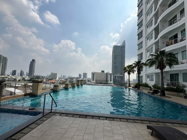 Picture of 1 bed Condo in Supalai River Place Banglamphulang Sub District C020644