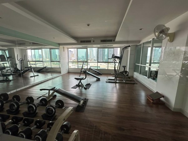 Picture of 1 bed Condo in Supalai River Place Banglamphulang Sub District C020644