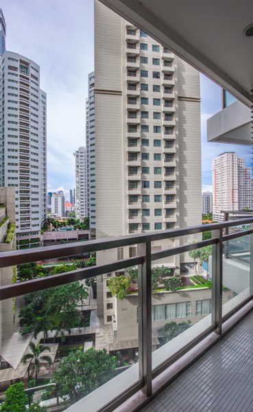 Picture of 1 bed Condo in Bright Sukhumvit 24 Khlongtan Sub District C020671