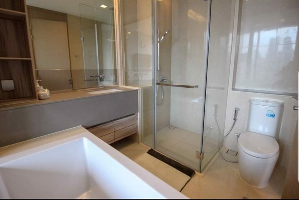 Picture of 1 bed Condo in The ESSE Asoke Khlong Toei Nuea Sub District C020674