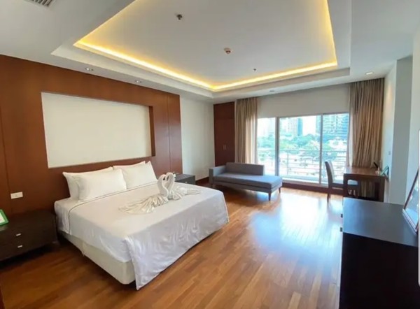 Picture of 3 bed Condo in Royal Residence Park Lumphini Sub District C020689