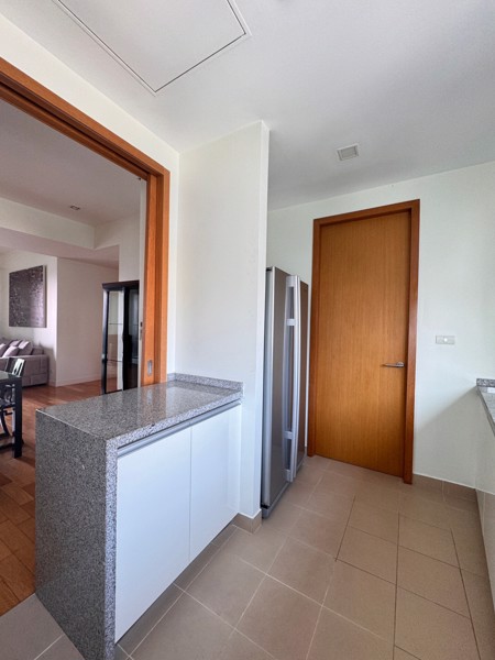 Picture of 3 bed Condo in Millennium Residence Khlongtoei Sub District C020697