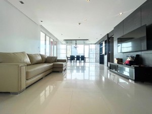 Picture of 3 bed Condo in Fullerton Sukhumvit Khlongtoei Sub District C020709