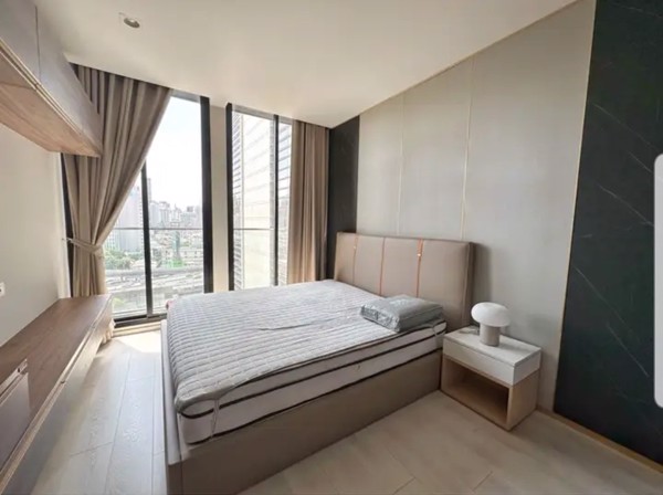 Picture of 1 bed Condo in Noble Ploenchit Lumphini Sub District C020741