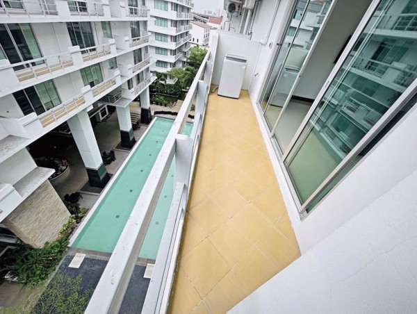 Picture of 3 bed Condo in The Waterford Sukhumvit 50 Phra Khanong Sub District C020764