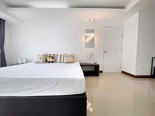 Picture of 3 bed Condo in The Waterford Sukhumvit 50 Phra Khanong Sub District C020764