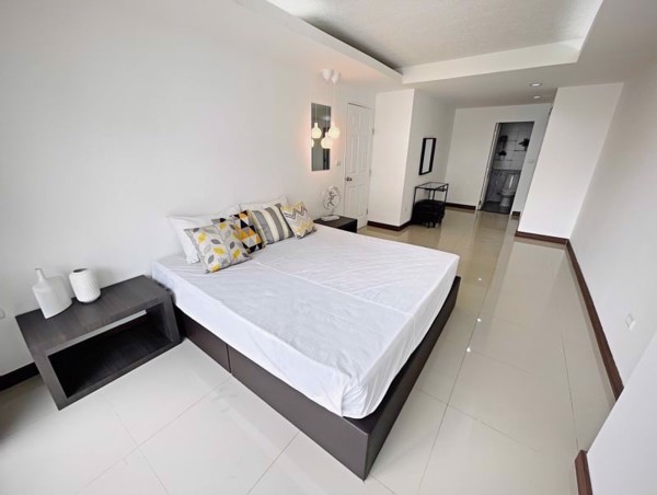 Picture of 3 bed Condo in The Waterford Sukhumvit 50 Phra Khanong Sub District C020764