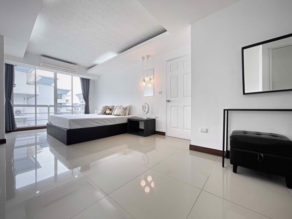 Picture of 3 bed Condo in The Waterford Sukhumvit 50 Phra Khanong Sub District C020764