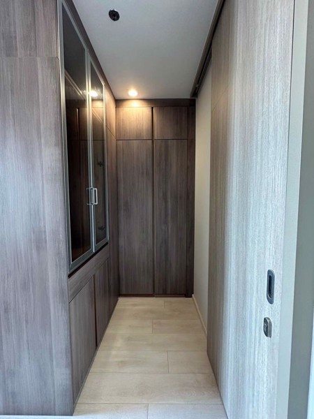 Picture of 1 bed Condo in Noble Ploenchit Lumphini Sub District C020769