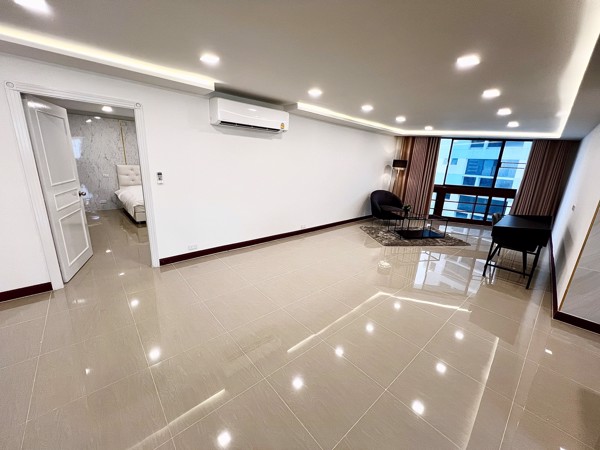 Picture of 3 bed Condo in President Park Sukhumvit 24 Khlongtan Sub District C020790