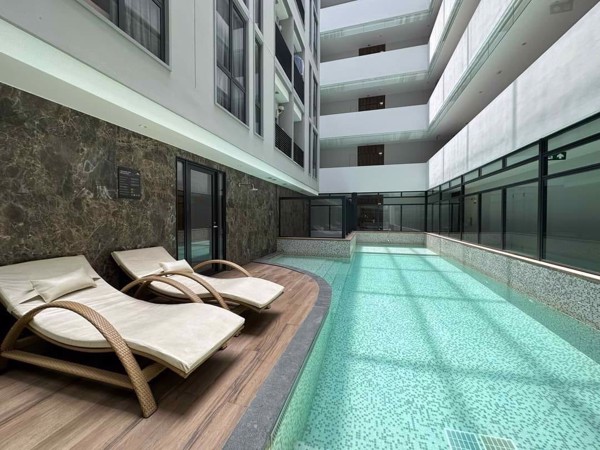 Picture of 1 bed Condo in Runesu Thonglor 5 Khlong Tan Nuea Sub District C020795