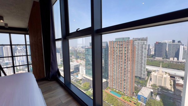 Picture of 2 bed Duplex in The Lofts Asoke Khlong Toei Nuea Sub District D020800