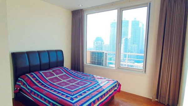 Picture of 3 bed Condo in Siri Residence Khlongtan Sub District C020816