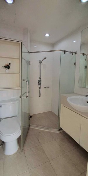 Picture of 3 bed Condo in Siri Residence Khlongtan Sub District C020816