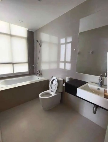 Picture of 2 bed Condo in Ideo Blucove Sukhumvit Bang Na Sub District C020835