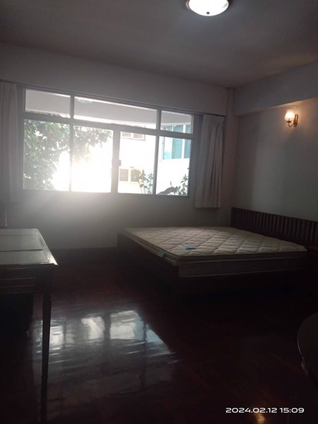 Picture of 2 bed Condo in Hydon Apartment Khlongtoei Sub District C020854