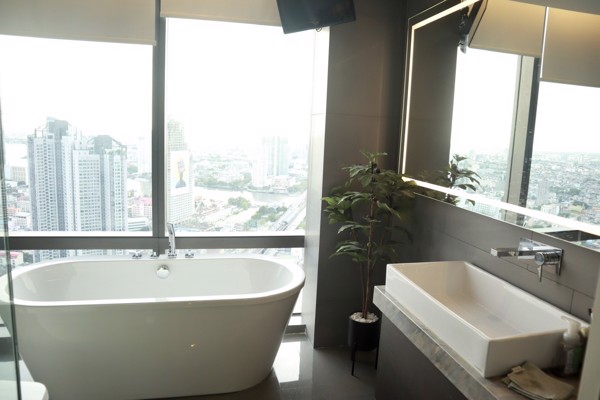 Picture of 1 bed Duplex in The Bangkok Sathorn Yan Nawa Sub District D020865