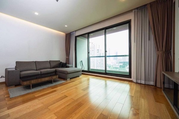 รูปภาพ 2 ห้องนอน คอนโด ในโครงการ The Address Sathorn เขตบางรัก แขวงสีลม C020878