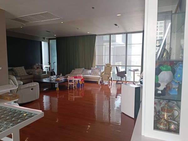 Picture of 4 bed Condo in Domus 16 Khlongtoei Sub District C020913