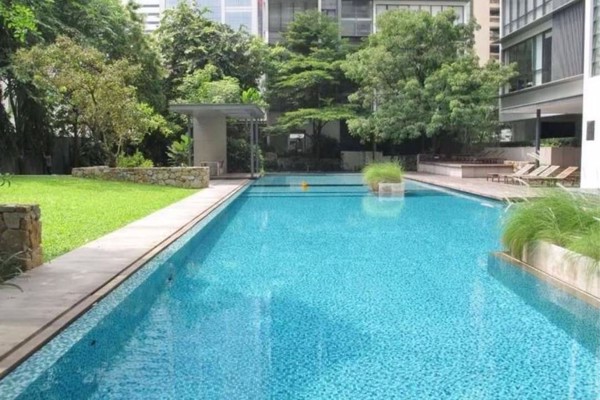 Picture of 4 bed Condo in Domus 16 Khlongtoei Sub District C020913