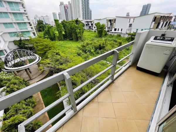 Picture of 3 bed Condo in The Waterford Sukhumvit 50 Phra Khanong Sub District C020916