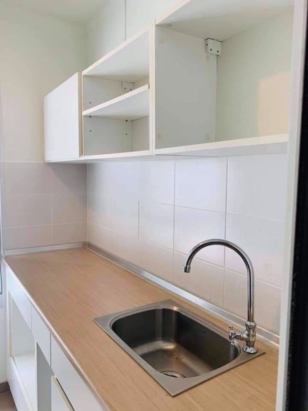 Picture of 3 bed Condo in LPN Tower Yan Nawa District C020928