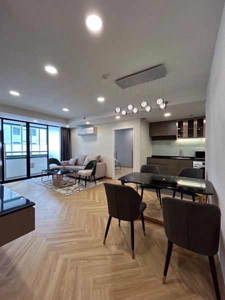 Picture of 2 bed Condo in Las Colinas Khlong Toei Nuea Sub District C020933