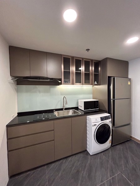 Picture of 2 bed Condo in Las Colinas Khlong Toei Nuea Sub District C020933