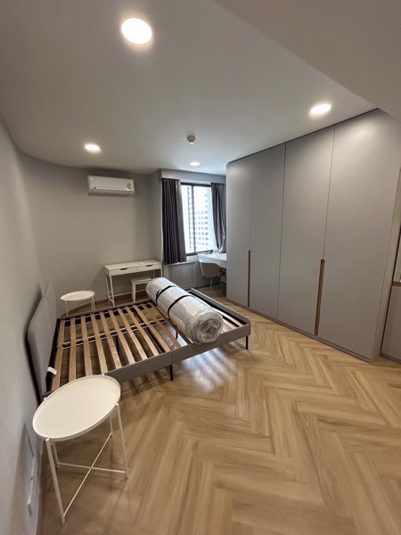 Picture of 2 bed Condo in Las Colinas Khlong Toei Nuea Sub District C020933