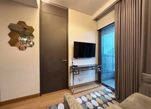 Picture of 1 bed Condo in The Lumpini 24 Khlongtan Sub District C020935