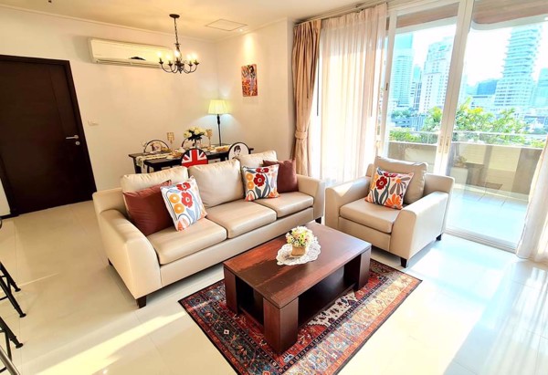 Picture of 2 bed Condo in Piyathip Place Khlong Tan Nuea Sub District C020945