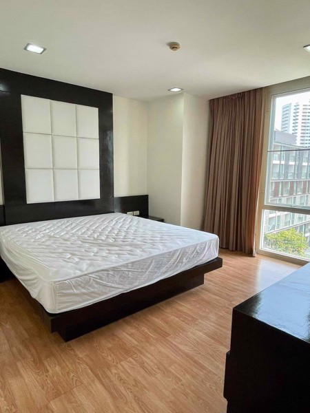 Picture of 2 bed Condo in The Alcove 49 Khlong Tan Nuea Sub District C020980