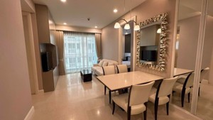 Picture of 2 bed Condo in Q Langsuan Lumphini Sub District C020998