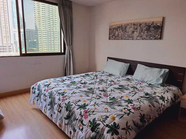 Picture of 2 bed Condo in Park Ploenchit Khlong Toei Nuea Sub District C018149