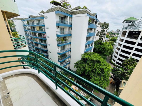 Picture of 2 bed Condo in The Waterford Rama 4 Phra Khanong Sub District C021021