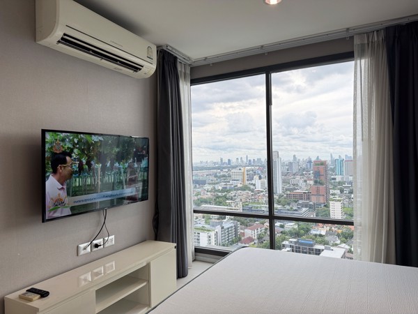 Picture of 1 bed Condo in Rhythm Sukhumvit 42 Phra Khanong Sub District C021031